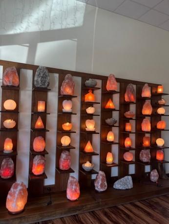The Himalayan Salt Lamp: An Age-old Enhancement for Contemporary Living